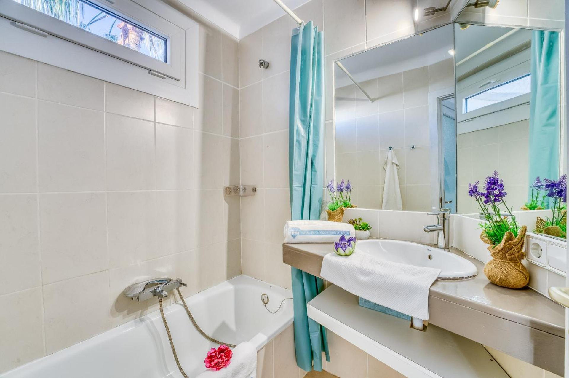 Ideal Mallorca - Dali 127 Apartment Port d'Alcúdia